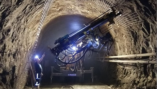 Carreta Hidráulica de Fixação